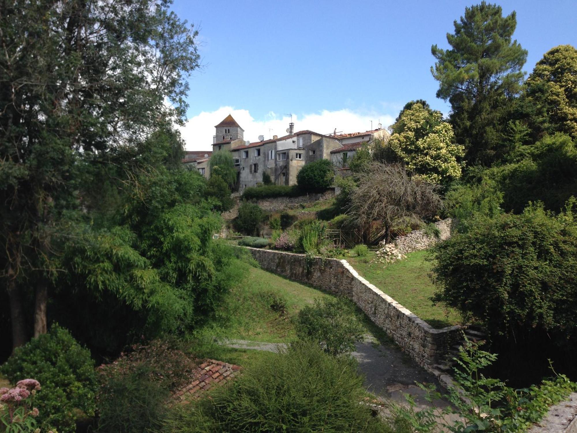 Saint-Sauvant  Nickis Houseヴィラ エクステリア 写真